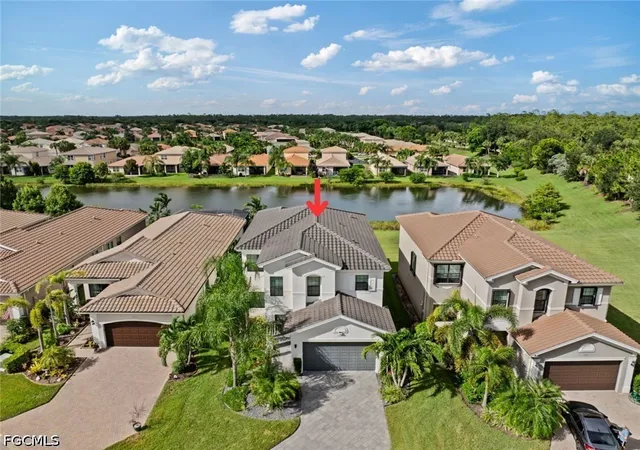 Photo 1 of Sale Pending at 11604 Meadowrun Cir, Fort Myers, FL 33913 | MLS# 2026036833 | Listing updated on 2026-09-13