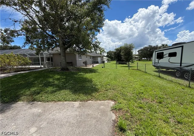 Photo 28 of Sale Pending at 8199 Boonesboro Rd, North Fort Myers, FL 33917 | MLS# 2026036837 | Listing updated on 2026-09-07