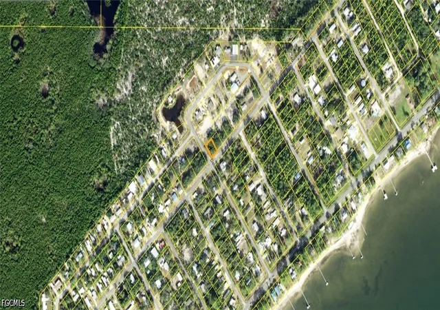 Photo 3 of Land for sale at 2235 Oak St, Carrabelle, FL 32322 | MLS# 2026036855 | Listing updated on 2026-09-21