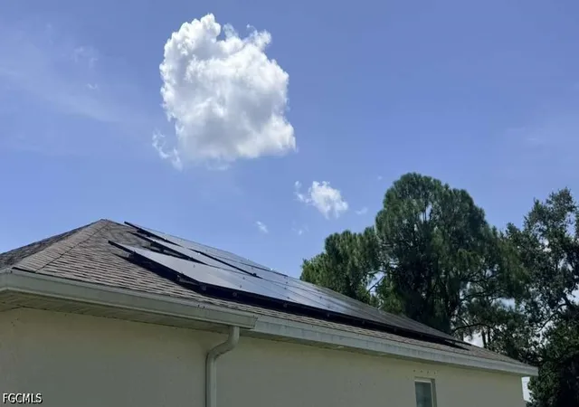 Photo 3 of Single family home for sale at 1004 NE 36th Terrace, Cape Coral, FL 33909 | MLS# 2026036860 | Listing updated on 2026-09-02