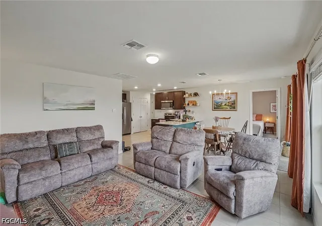 Photo 3 of Single family home for sale at 9012 W Justice Cir, Labelle, FL 33935 | MLS# 2026036896 | Listing updated on 2026-09-08