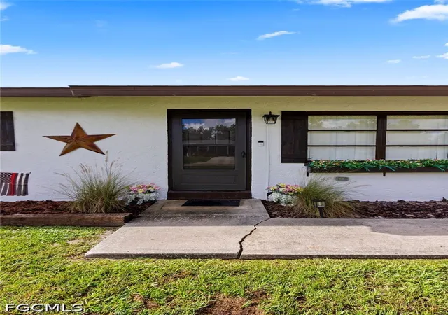 Photo 2 of Single family home for sale at 30097 Elm Rd, Punta Gorda, FL 33982 | MLS# 2026036901 | Listing updated on 2026-09-03