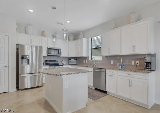 Photo 4 of Single family home for sale at 16250 Rosemallow Ln, Alva, FL 33920 | MLS# 2026036903 | Listing updated on 2026-09-14
