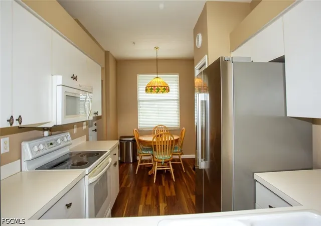 Photo 3 of Condo for sale at 8066 Queen Palm Ln #543, Fort Myers, FL 33966 | MLS# 2026036935 | Listing updated on 2026-09-03