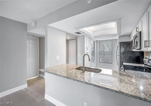 Photo 2 of Condo for sale at 15206 Parkside Dr #102, Fort Myers, FL 33908 | MLS# 2026036937 | Listing updated on 2026-09-12