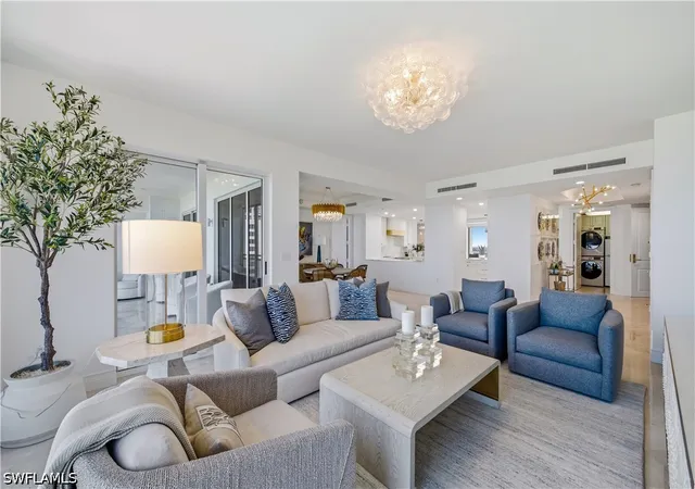 Listing Photo 5 - Condo for sale in building located at 4951 Bonita Bay Blvd, Bonita Springs, FL 34134 - Unit #1702