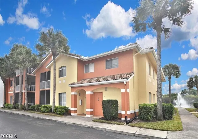 Photo 2 of Condo for sale at 6400 Aragon Way #108, Fort Myers, FL 33966 | MLS# 2026036962 | Listing updated on 2026-09-03