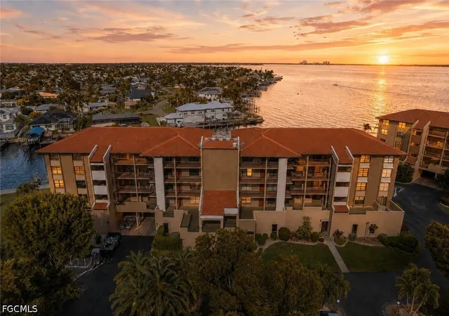 Photo 2 of Condo for sale at 4013 Se 20th Place #401, Cape Coral, FL 33904 | MLS# 2026036966 | Listing updated on 2026-09-02