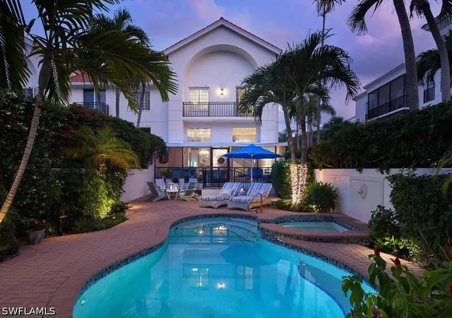 Photo 1 of Townhouse for sale at 430 10th Avenue S #305, Naples, FL 34102 | MLS# 226031459 | Listing updated on 2026-09-14