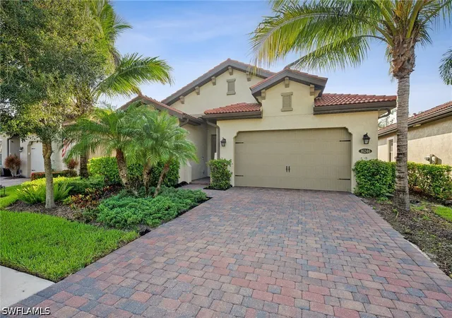 Photo 1 of Single family home for sale at 16246 Aberdeen Way, Naples, FL 34110 | MLS# 226031423 | Listing updated on 2026-09-04