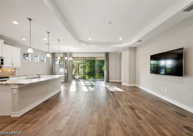 Photo 3 of Single family home for sale at 16246 Aberdeen Way, Naples, FL 34110 | MLS# 226031423 | Listing updated on 2026-09-04