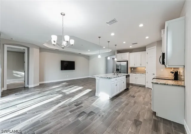 Photo 4 of Single family home for sale at 16246 Aberdeen Way, Naples, FL 34110 | MLS# 226031423 | Listing updated on 2026-09-04