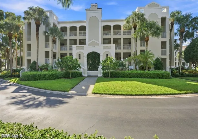 Photo 3 of Sale Pending at 7638 Pebble Crk Cir #102, Naples, FL 34108 | MLS# 226030988 | Listing updated on 2026-09-27