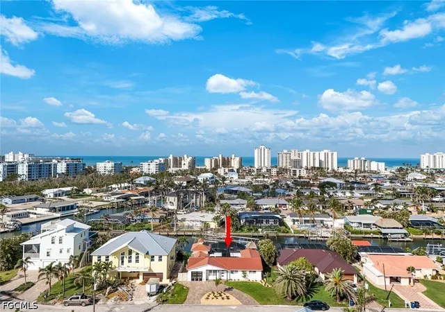 Photo 1 of Single family home for sale at 22 Palmview Blvd, Fort Myers Beach, FL 33931 | MLS# 2026036981 | Listing updated on 2026-09-18