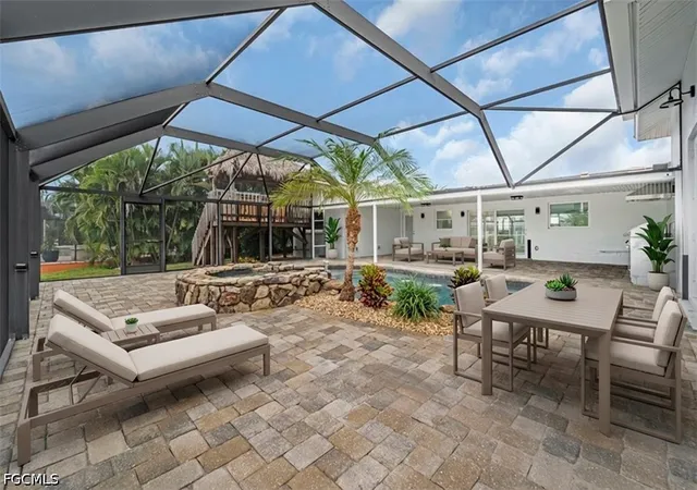 Photo 3 of Single family home for sale at 22 Palmview Blvd, Fort Myers Beach, FL 33931 | MLS# 2026036981 | Listing updated on 2026-09-18