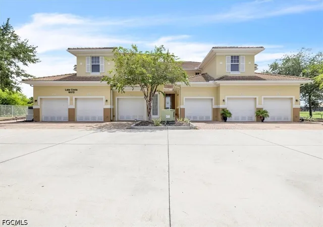 Photo 1 of Townhouse for sale at 16572 San Edmundo Rd #111, Punta Gorda, FL 33955 | MLS# 2026036985 | Listing updated on 2026-09-03