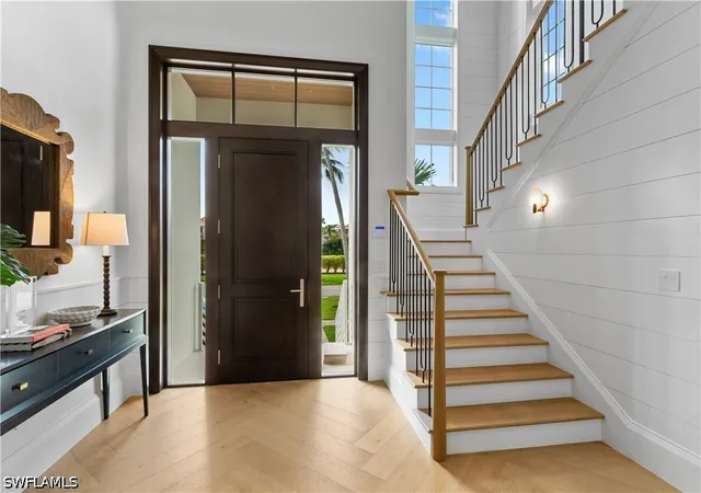 Photo 3 of Single family home for sale at 835 11th Avenue S, Naples, FL 34102 | MLS# 226031431 | Listing updated on 2026-09-27