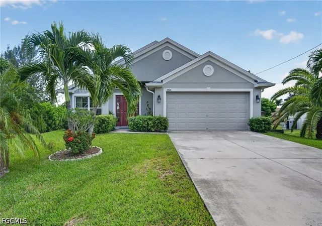 Photo 1 of Single family home for sale at 2724 Miracle Pkwy, Cape Coral, FL 33914 | MLS# 2026036991 | Listing updated on 2026-10-22