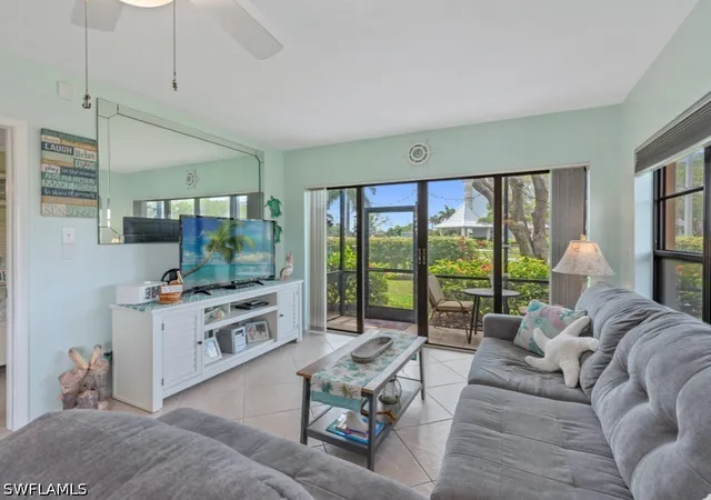 Listing Photo 4 - Condo for sale in building located at 27 Greenbrier St, Marco Island, FL 34145 - Unit #109
