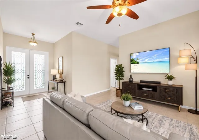 Photo 4 of Single family home for sale at 2909 SW 38th Street, Cape Coral, FL 33914 | MLS# 2026036999 | Listing updated on 2026-09-12