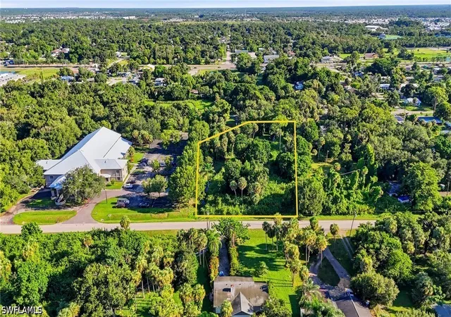 Photo 1 of Land for sale at 320 W Mariana Ave, North Fort Myers, FL 33903 | MLS# 226031479 | Listing updated on 2026-09-14
