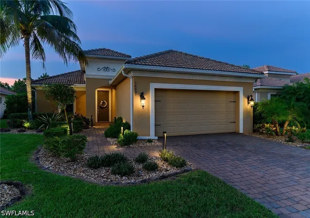 Photo 3 of Single family home for sale at 14487 Manchester Dr, Naples, FL 34114 | MLS# 226031503 | Listing updated on 2026-09-13