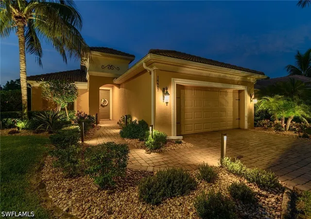 Photo 4 of Single family home for sale at 14487 Manchester Dr, Naples, FL 34114 | MLS# 226031503 | Listing updated on 2026-09-13