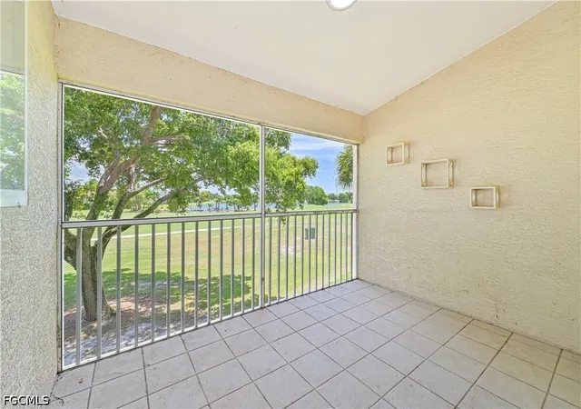 Listing Photo 4 - Condo for sale in building located at 21350 Lancaster Run, Estero, FL 33928 - Unit #1427