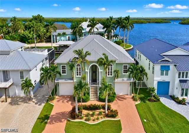 Photo 1 of Single family home for sale at 5575 Avenida Pescadora, Fort Myers Beach, FL 33931 | MLS# 226031269 | Listing updated on 2026-09-06