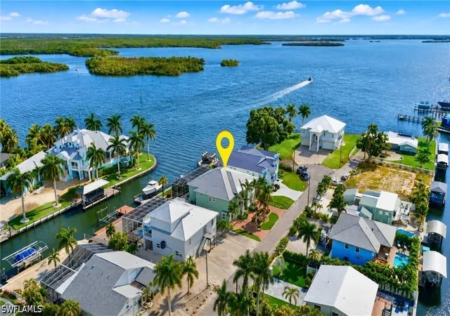 Photo 3 of Single family home for sale at 5575 Avenida Pescadora, Fort Myers Beach, FL 33931 | MLS# 226031269 | Listing updated on 2026-09-06