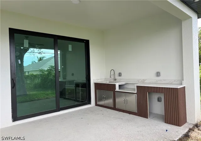 Photo 4 of Single family home for sale at 4727 Notthingham Dr, Fort Myers, FL 33905 | MLS# 226031497 | Listing updated on 2026-09-10