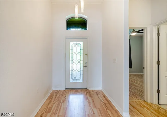 Photo 3 of Single family home for sale at 11318 Red Blf Ln, Fort Myers, FL 33912 | MLS# 2026037035 | Listing updated on 2026-09-11
