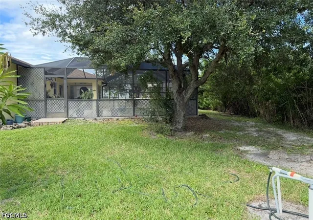 Photo 4 of Single family home for sale at 3009 NE 7th Place, Cape Coral, FL 33909 | MLS# 2026037036 | Listing updated on 2026-09-09