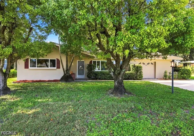 Photo 1 of Sale Pending at 2248 Ivy Ave, Fort Myers, FL 33907 | MLS# 2026037044 | Listing updated on 2026-09-11