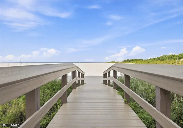 Photo 3 of Condo for sale at 260 Seaview Ct #1805, Marco Island, FL 34145 | MLS# 226031533 | Listing updated on 2026-09-01