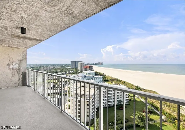 Listing Photo 5 - Condo for sale in building located at 260 Seaview Ct, Marco Island, FL 34145 - Unit #1805