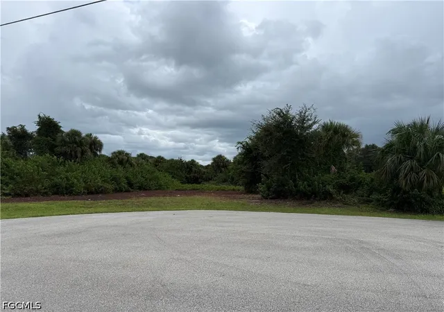 Photo 2 of Land for sale at 6012 Taro Ct, Fort Myers, FL 33905 | MLS# 2026037053 | Listing updated on 2026-09-02