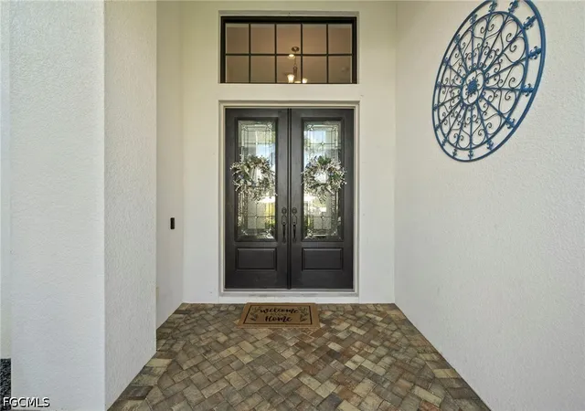 Photo 4 of Sale Pending at 4401 SW 25th Place, Cape Coral, FL 33914 | MLS# 2026037080 | Listing updated on 2026-09-13