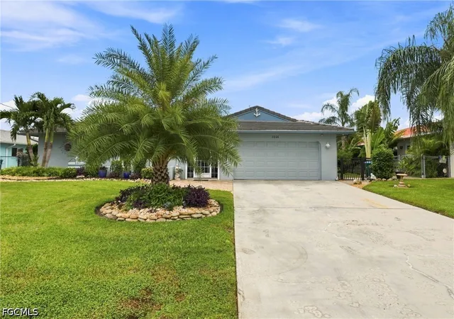 Photo 2 of Single family home for sale at 1024 E Archer Pkwy, Cape Coral, FL 33904 | MLS# 2026037082 | Listing updated on 2026-09-02