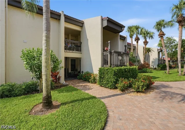 Photo 2 of Condo for sale at 4436 Crossjack Ct #B10, Fort Myers, FL 33919 | MLS# 2026037083 | Listing updated on 2026-09-15