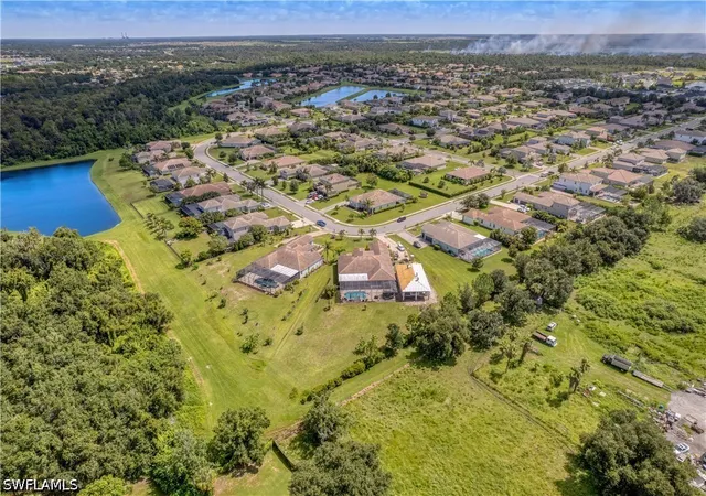 Photo 3 of Single family home for sale at 614 165th Street E, Bradenton, FL 34212 | MLS# 226029782 | Listing updated on 2026-09-02