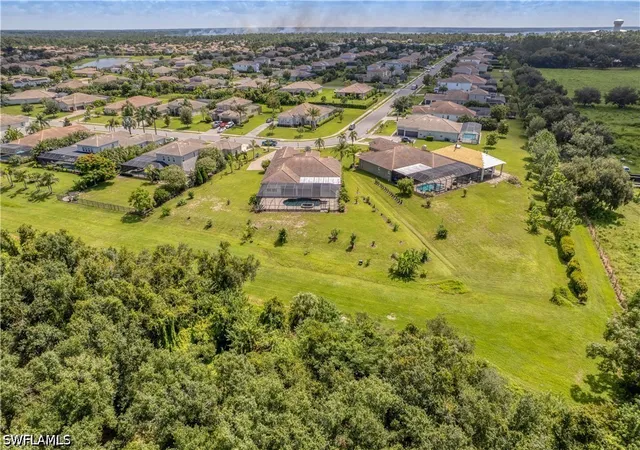 Photo 4 of Single family home for sale at 614 165th Street E, Bradenton, FL 34212 | MLS# 226029782 | Listing updated on 2026-09-02