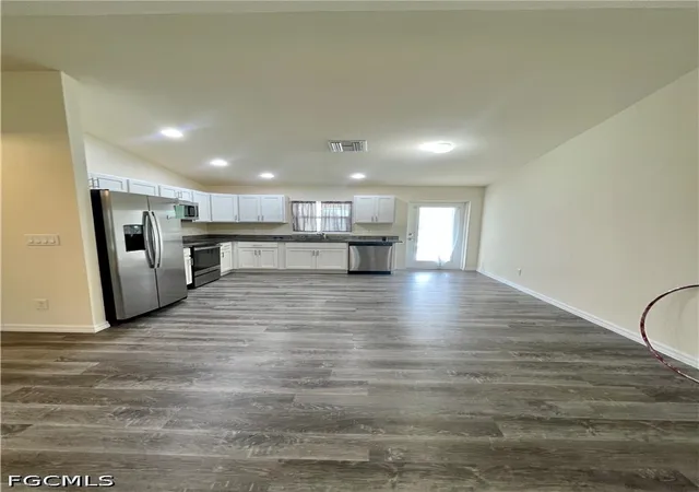 Photo 3 of Sale Pending at 5029 W Hummingbird Dr, Labelle, FL 33935 | MLS# 2026037098 | Listing updated on 2026-09-09
