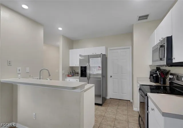 Photo 3 of Single family home for sale at 912 Mary Ave S, Lehigh Acres, FL 33974 | MLS# 2026037099 | Listing updated on 2026-10-01