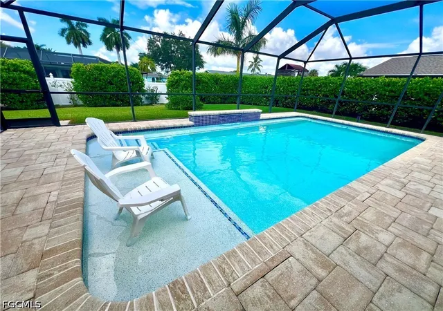 Photo 3 of Sale Pending at 5573 Amoroso Dr, Fort Myers, FL 33919 | MLS# 2026037104 | Listing updated on 2026-09-07