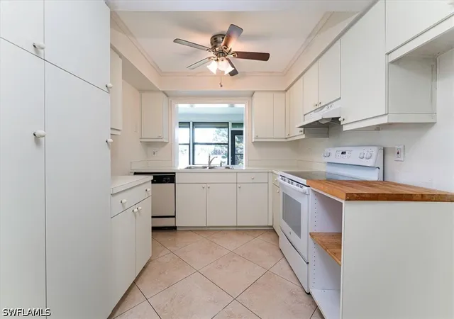 Photo 4 of Townhouse for sale at 3127 Boca Ciega Dr #B6, Naples, FL 34112 | MLS# 226031646 | Listing updated on 2026-09-06