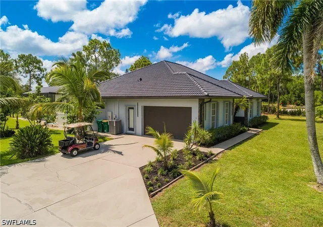 Photo 3 of Single family home for sale at 3280 66th Street Sw, Naples, FL 34105 | MLS# 226028831 | Listing updated on 2026-09-16