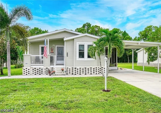 Photo 1 of Manufactured home for sale at 9790 Creekwood Ln, Fort Myers, FL 33905 | MLS# 2026037144 | Listing updated on 2026-09-14
