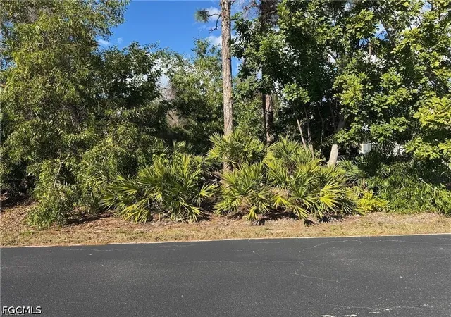 Photo 1 of Land for sale at 3716 Manatee Dr, Saint James City, FL 33956 | MLS# 2026037180 | Listing updated on 2026-09-02
