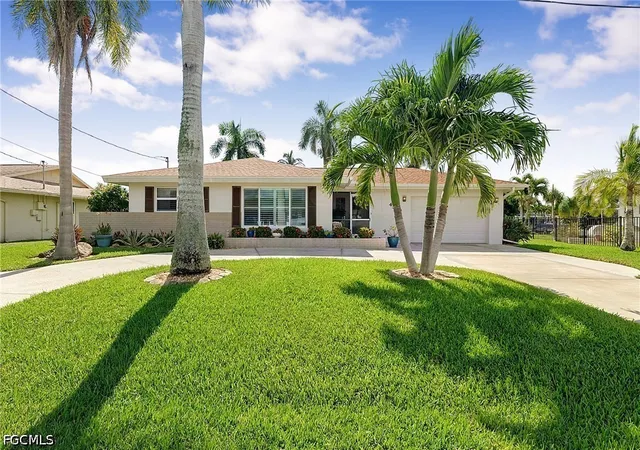 Photo 2 of Single family home for sale at 4529 Se 1st Avenue, Cape Coral, FL 33904 | MLS# 2026037190 | Listing updated on 2026-09-11
